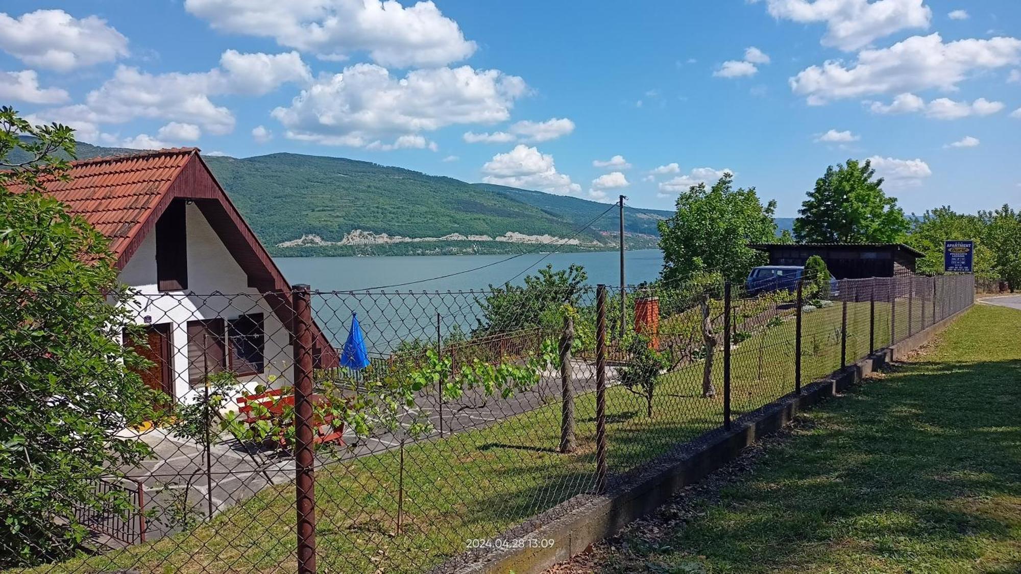 Apartman Duric Donji Milanovac Zewnętrze zdjęcie